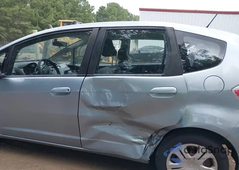 2011 Honda Fit из США, поврежденный, VIN JHMGE8H35BC008608